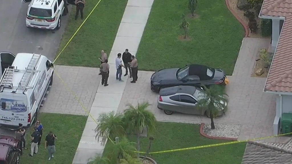 Man dead, woman hospitalized after domestic shooting in southwest Miami-Dade neighborhood, deputies say — CBS Miami, Oviedo Health news