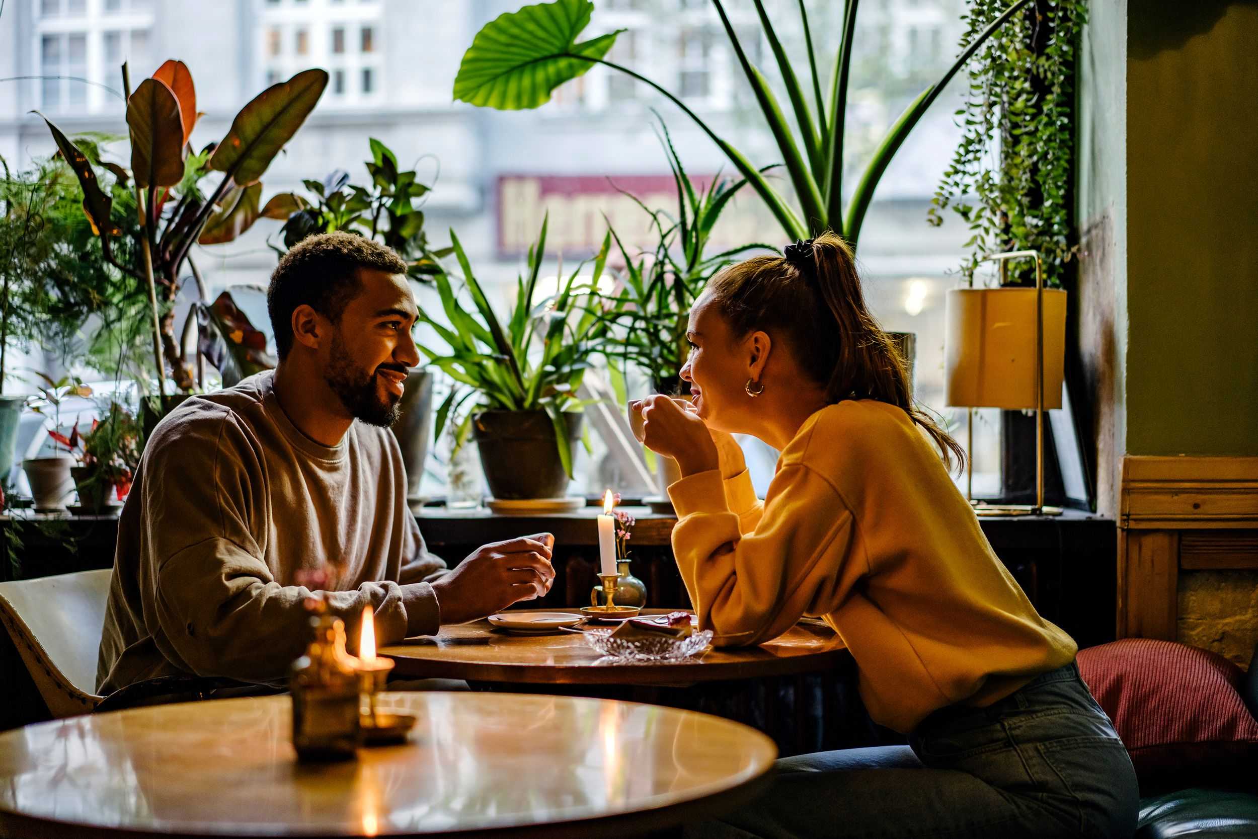 More online dating app users are relying on AI as a tool for their profiles — WESH 2 Orlando, Oviedo Technology news