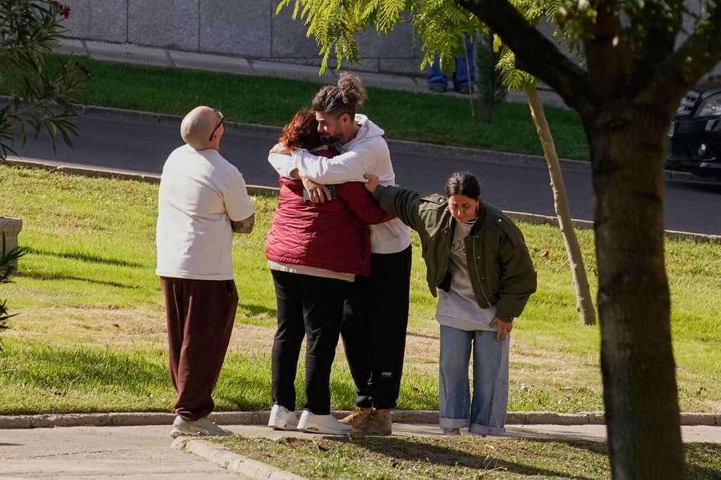 Families hold out hope for loved ones missing after deadly Spain train crash — Oviedo Community news