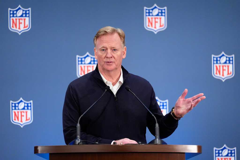 Roger Goodell says the NFL welcomes a review of how Eagles handled Jalen Hurts' blood clots — WESH 2 Orlando