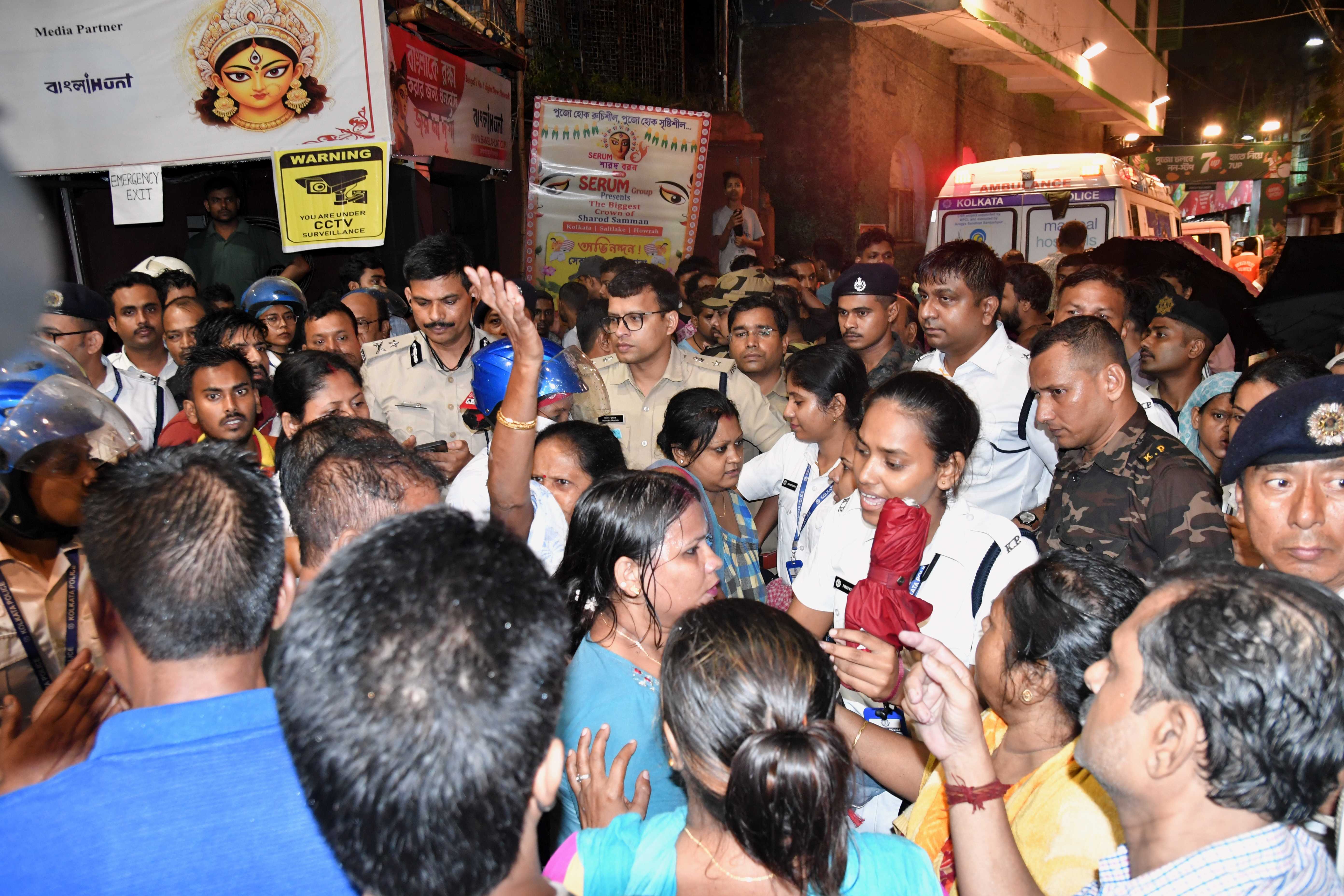 Stampede at Hindu festival in India kills 19 — WESH 2 Orlando, Oviedo Arts news