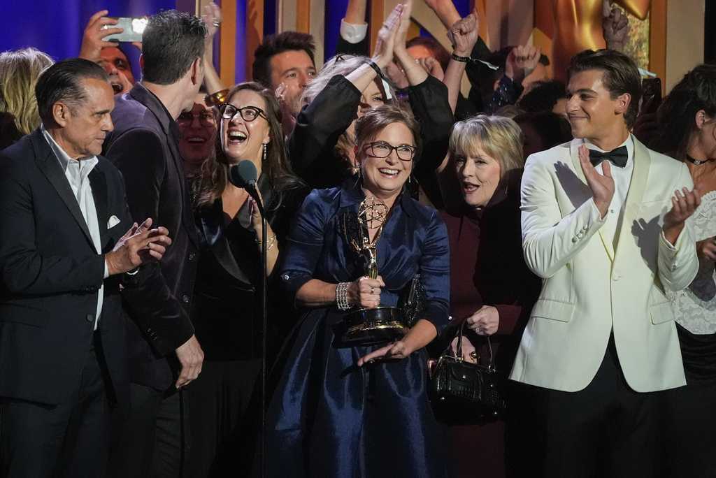 'General Hospital' wins outstanding drama series for a record 19th time overall — WESH 2 Orlando