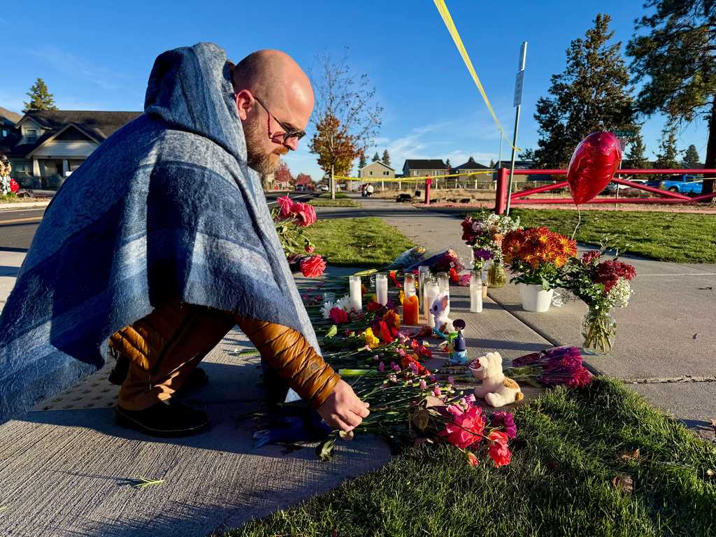 Oregon community mourns 4 killed in school shooting as 2 survivors remain hospitalized — WESH 2 Orlando, Oviedo Health news
