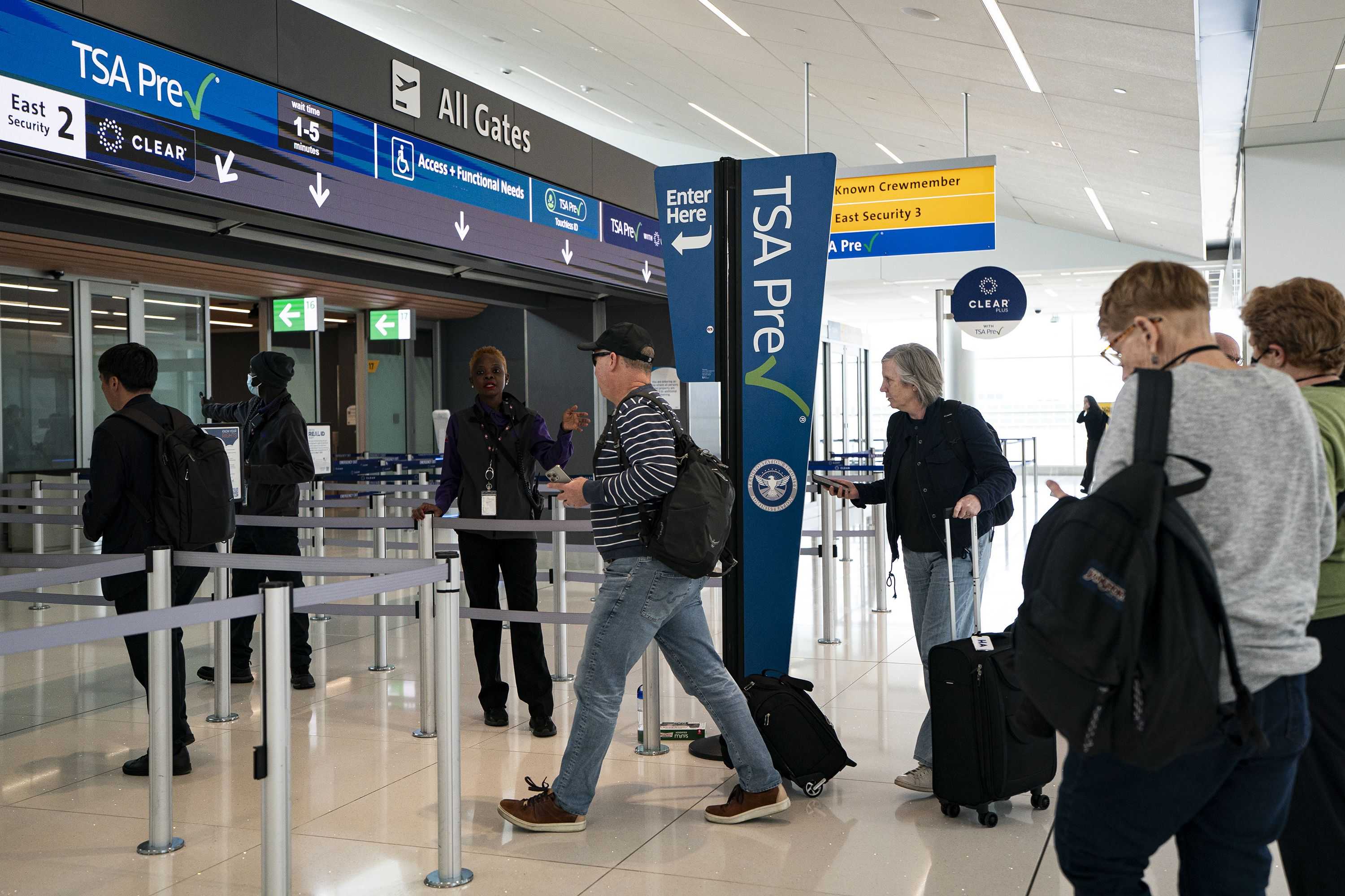 TSA scales back PreCheck benefit announced just weeks ago — WESH 2 Orlando
