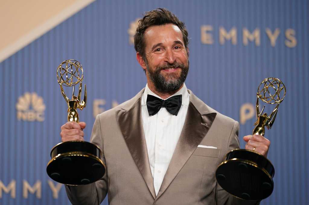 Noah Wyle named People Magazine's sexiest man alive — Oviedo Community news