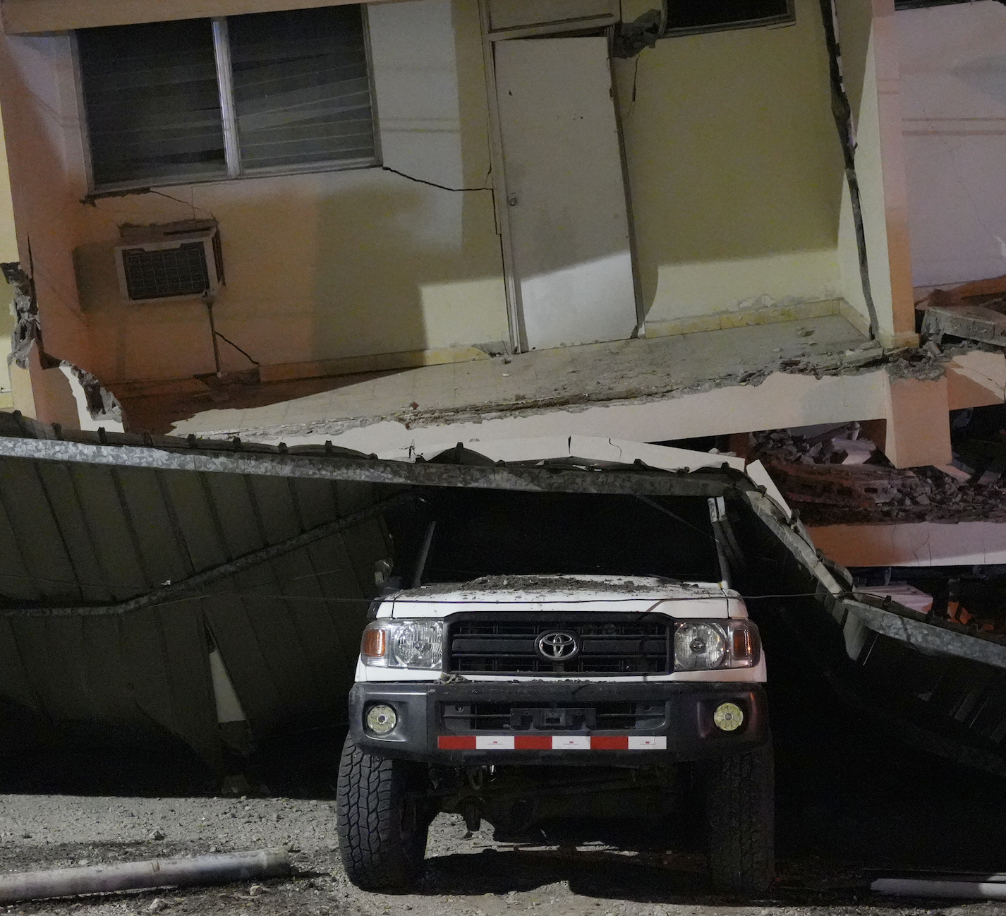 Two powerful earthquakes and multiple aftershocks rock Panama — WESH 2 Orlando, Oviedo Community news