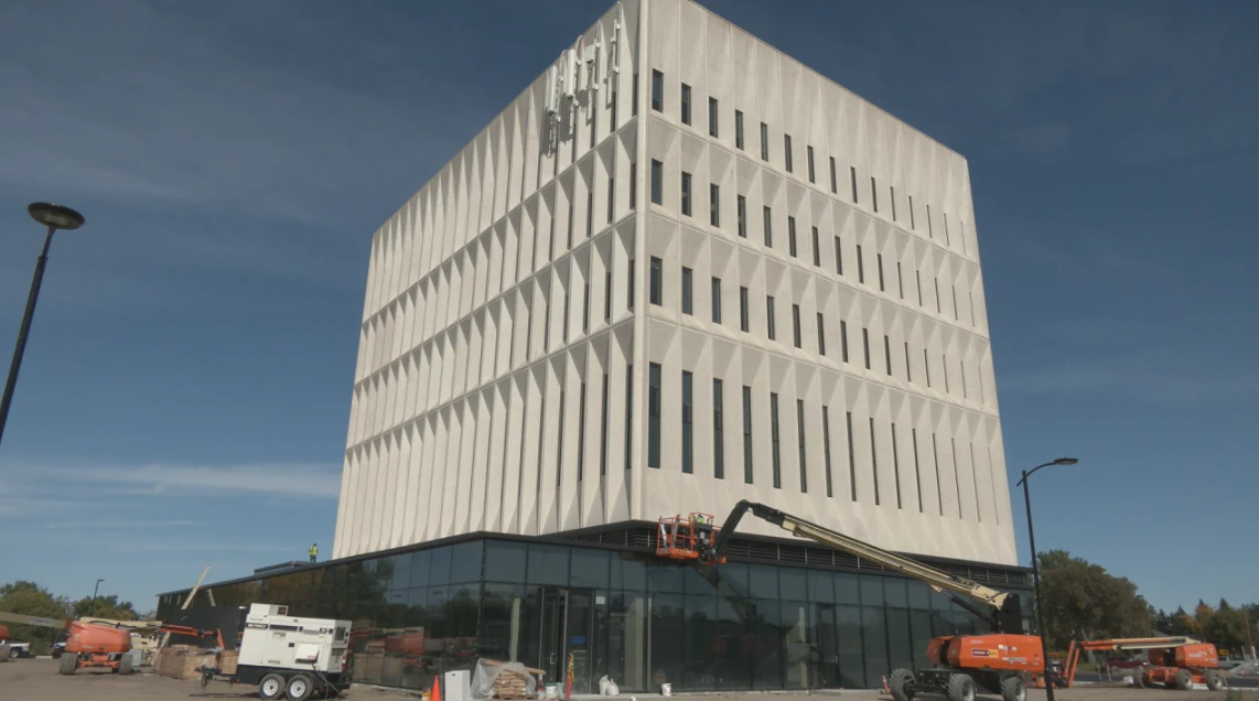 City of Moorhead employees begin move back into City Hall — KFGO, Oviedo Government news