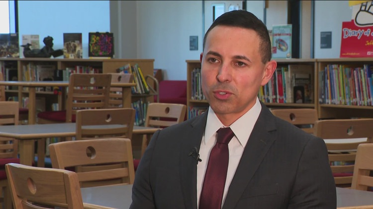 Del Valle ISD superintendent to leave in November — KVUE (Austin), Oviedo Schools news
